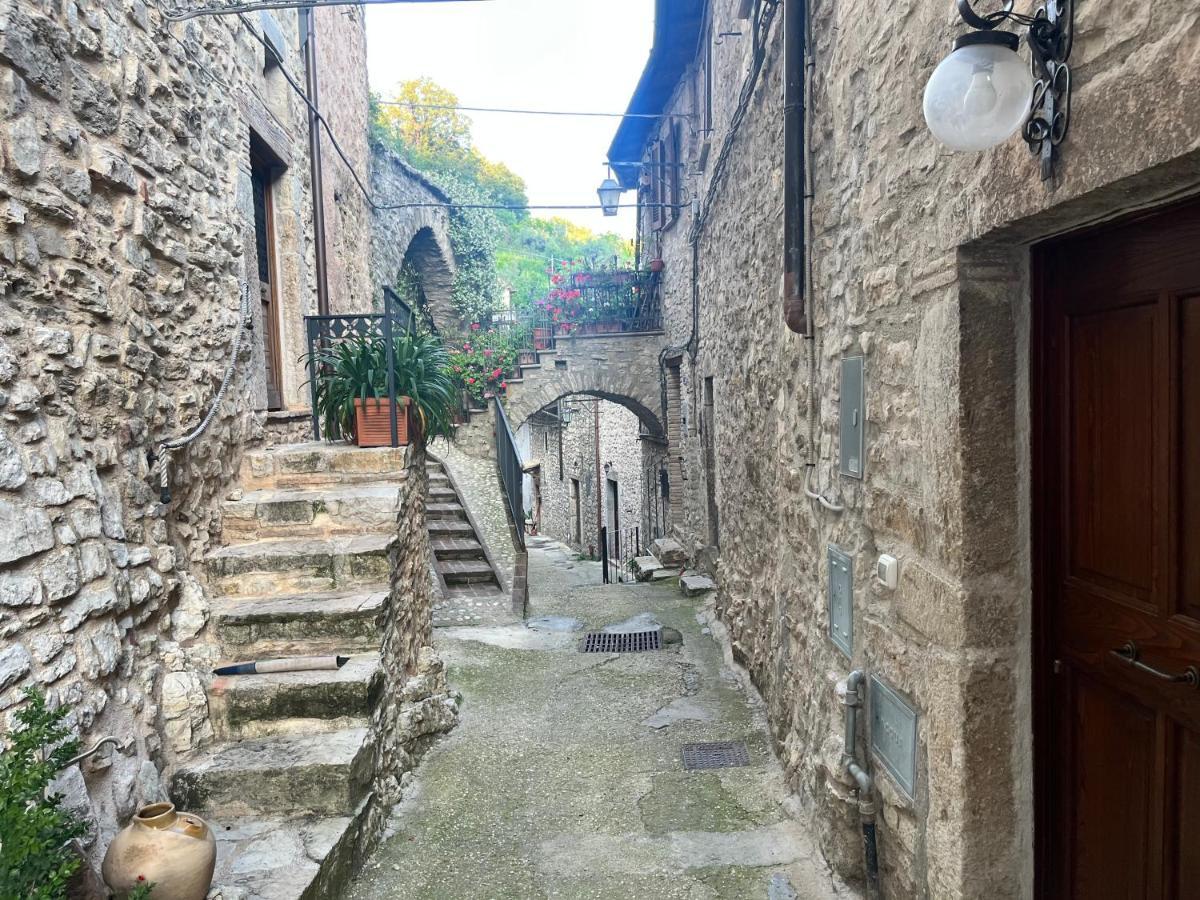 Appartamento A Valle San Martino Di Spoleto Exteriér fotografie